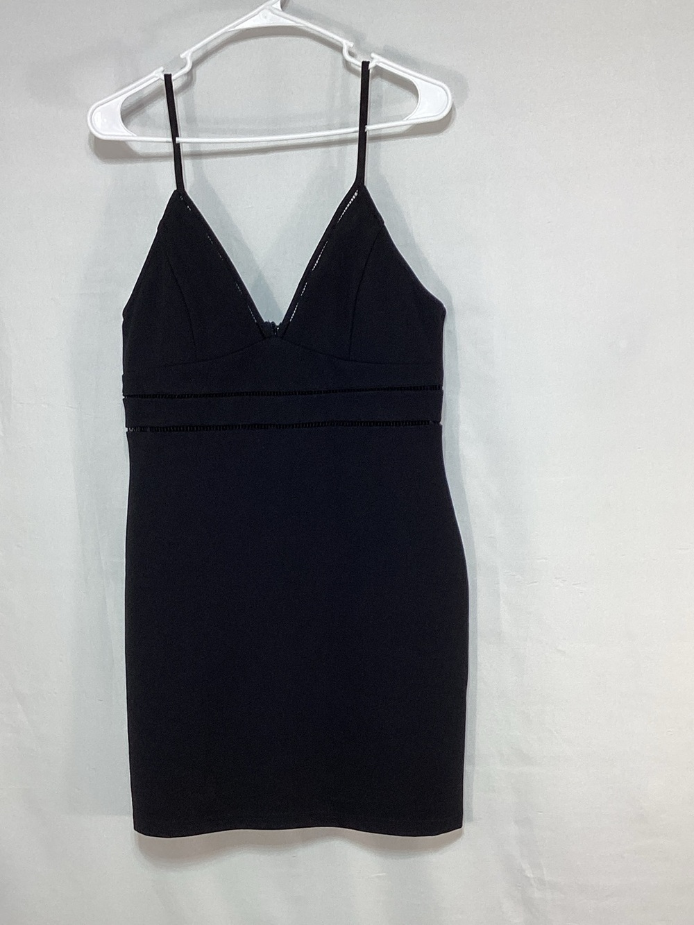 NWT Lulu's Large Black Spaghetti-Strap V-Neck Mini Dress